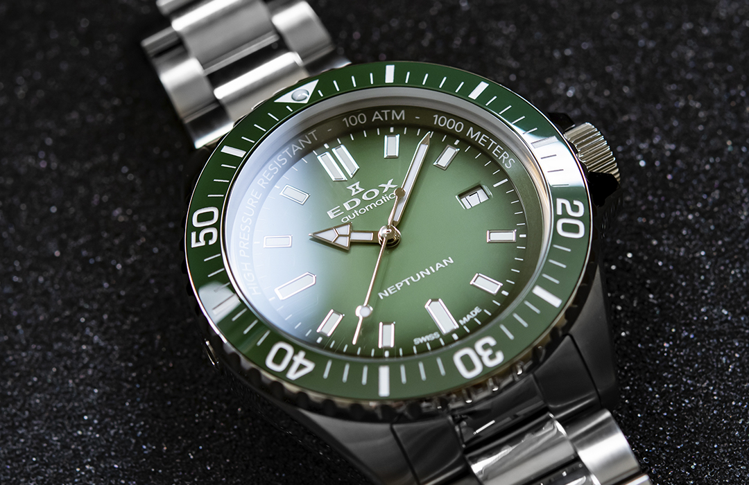 Edox reinterpreta el SkyDiver en verde