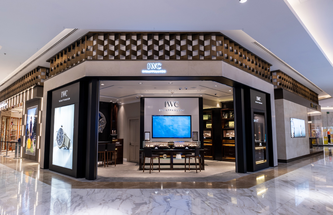 IWC inaugura primera boutique en México